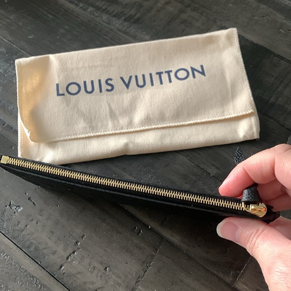 NEW Louis Vuitton Black Felicie Pochette Zippered Insert Black Leather bag - Picture 2 of 6